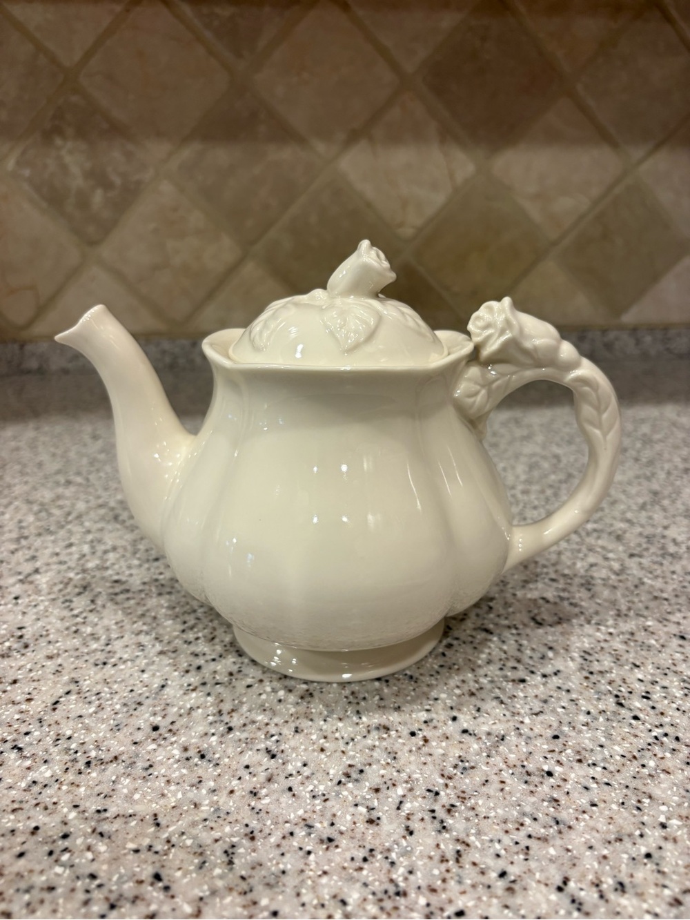 I. GODINGER & CO. 6" CERAMIC TEAPOT 3D FLORAL DESIGN.